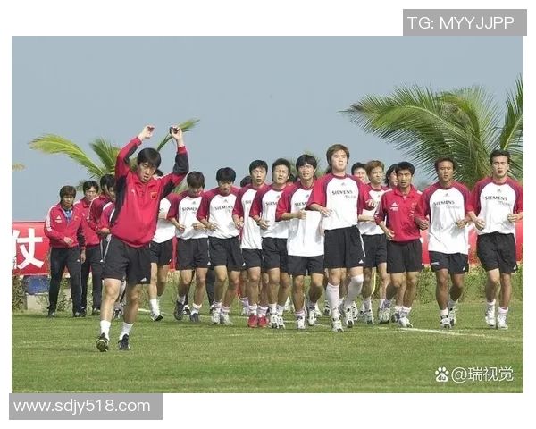 曾经踏足中国的足球明星们的传奇故事与足迹回顾